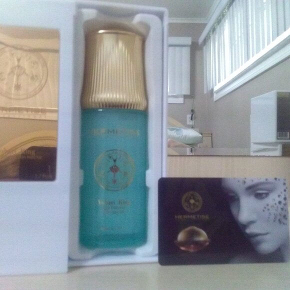 HERMETISE YUBARI KING AGE DEFYING SKIN NECTAR-1.7 fl oz / 50 ml-BRAND NEW-SEALED - Picture 4 of 10